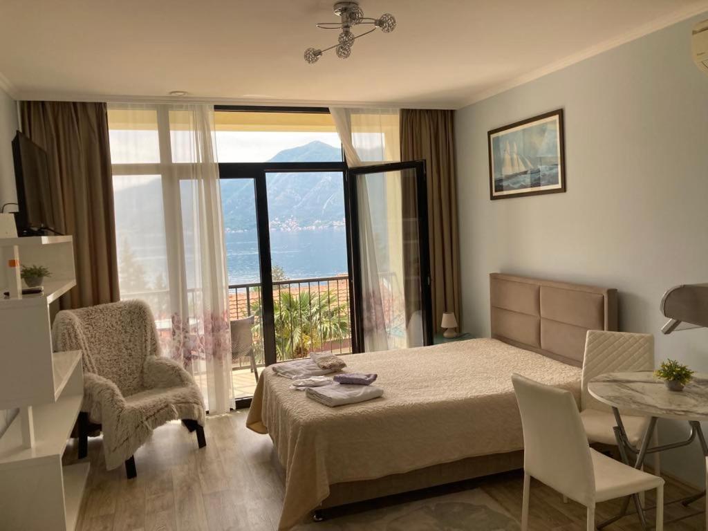 Apartments Fantasy Kotor Extérieur photo